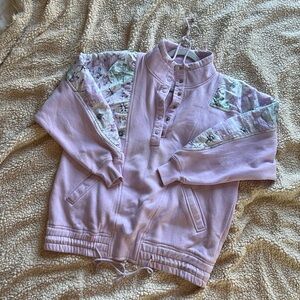 Vintage Pink/Lavender Pullover Sweatshirt with Floral Windbreaker Accents